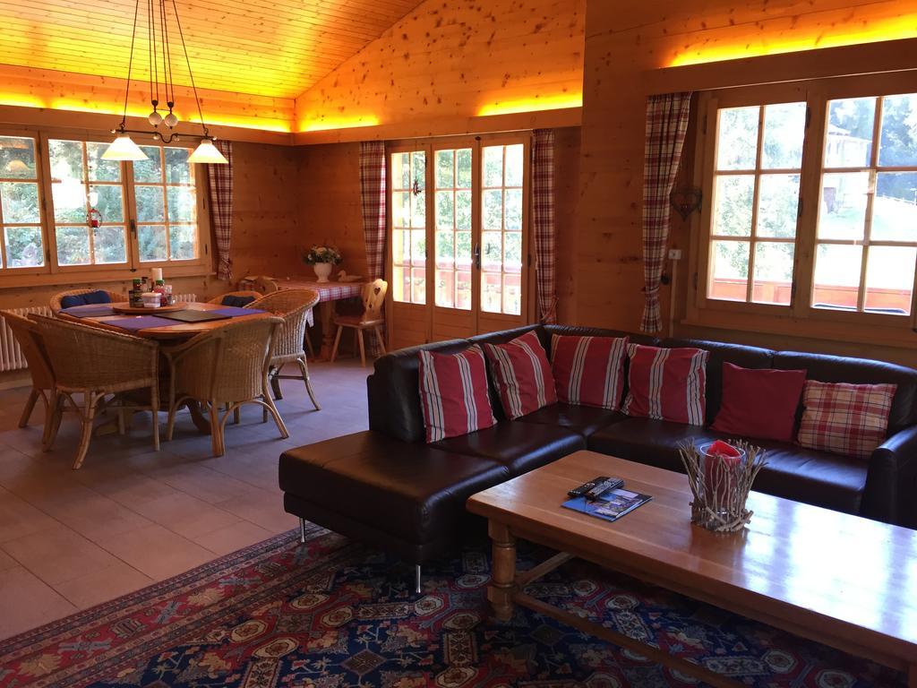 Chalet Charming Grachen Exterior photo